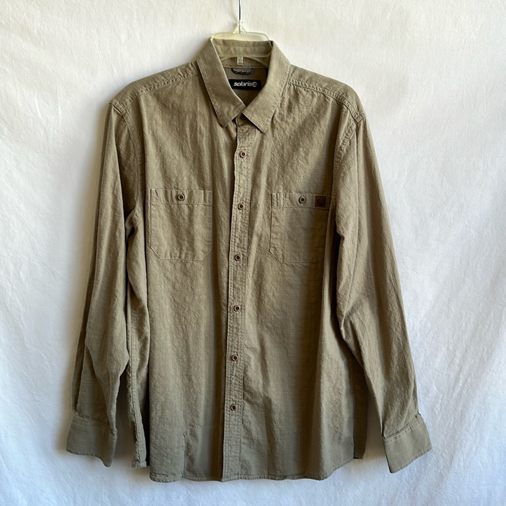 Solaris celery green button down shirt, size L
